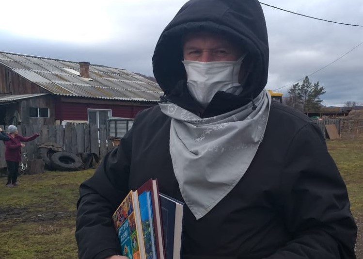 Алексей в маске_.jpg Алексей в маске_.jpg