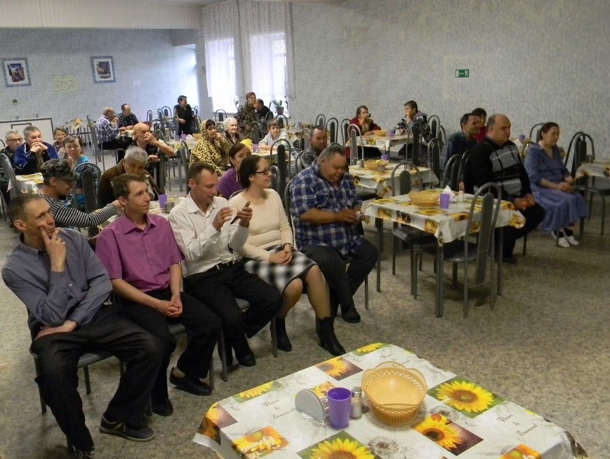Пасха в интернате Горно-Алтайска.1_.jpg