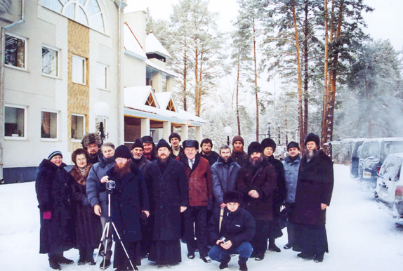 2000 г., участники Макарьевских чтений.jpg 2000 г., участники Макарьевских чтений.jpg