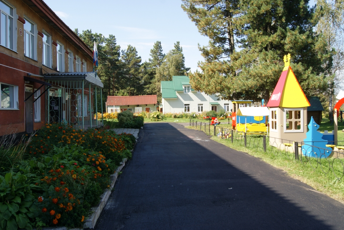 пос. Манжерок, Дом ребёнка.jpg пос. Манжерок, Дом ребёнка.jpg