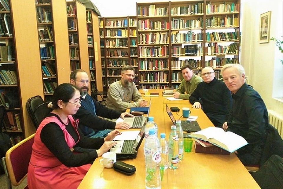 Встреча в Институте перевода Библии.jpg Встреча в Институте перевода Библии.jpg