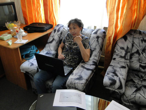 Переводчик А.Эверстова за работой.jpg